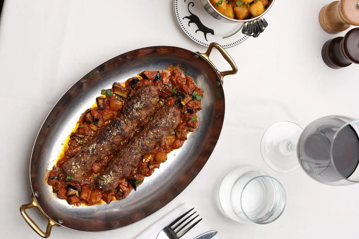 Authentic Halabi kebab, wood flame_2